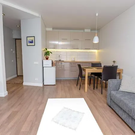 365 Maluno Vilos * Połąga