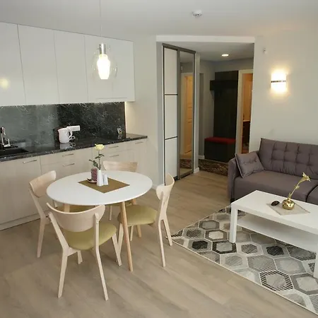 365 Maluno Vilos * Połąga